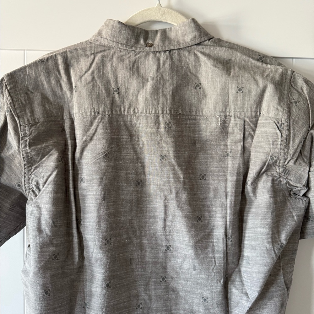 NWOT Hurley Men’s Grey One and Only Palm Trip Button Down Shirt - Picture 11 of 11